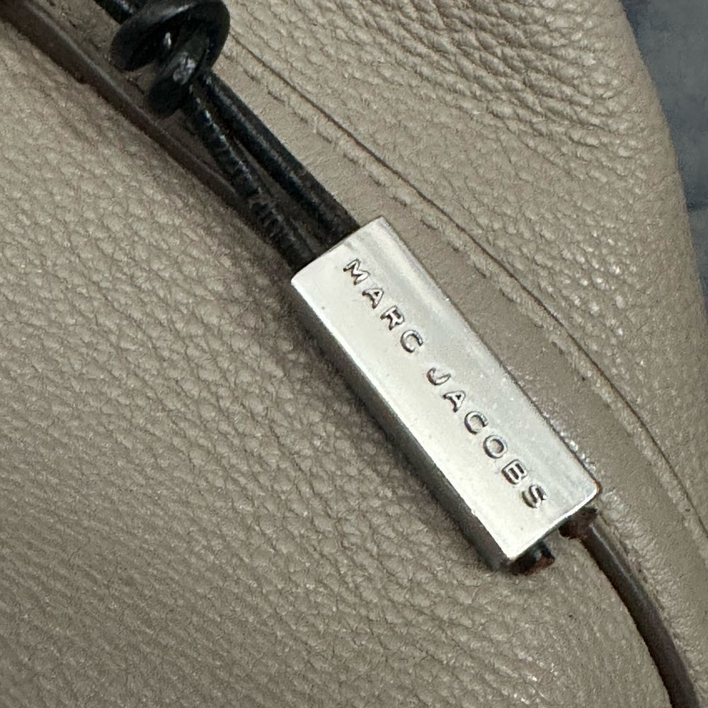 Marc Jacobs Tote - Picture 10 of 14